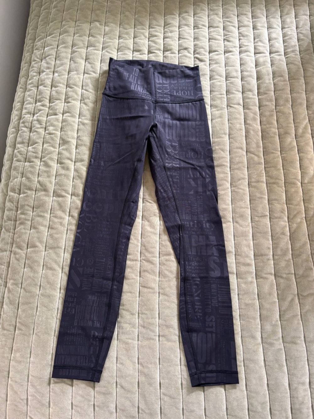 Lululemon Align HR Pant 25" - Manifest It Glossy Black - Size 4